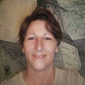 Meet your Posher, Deanna